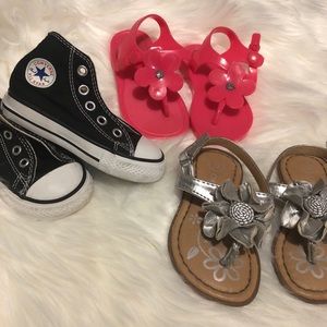 GUC - Toddler Girl’s Shoe/Sandal Lot - Size 5